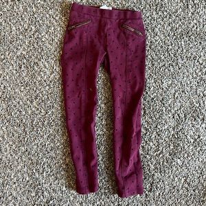 Burgundy straight pants with velvet black dots